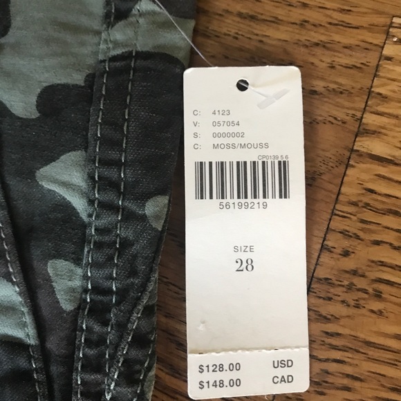NWT Anthropologie camo pants, size 28. - Picture 6 of 8